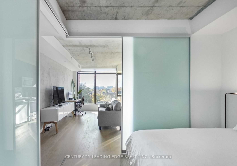 111-bathurst-street-toronto-ontario-c12462989