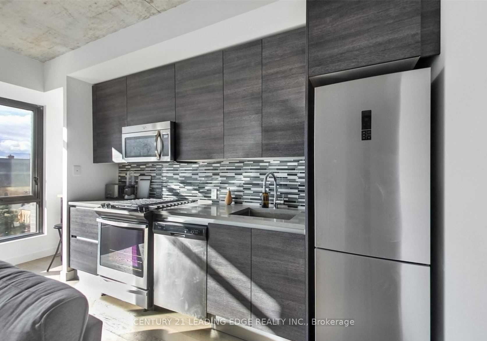 111-bathurst-street-toronto-ontario-c12462989
