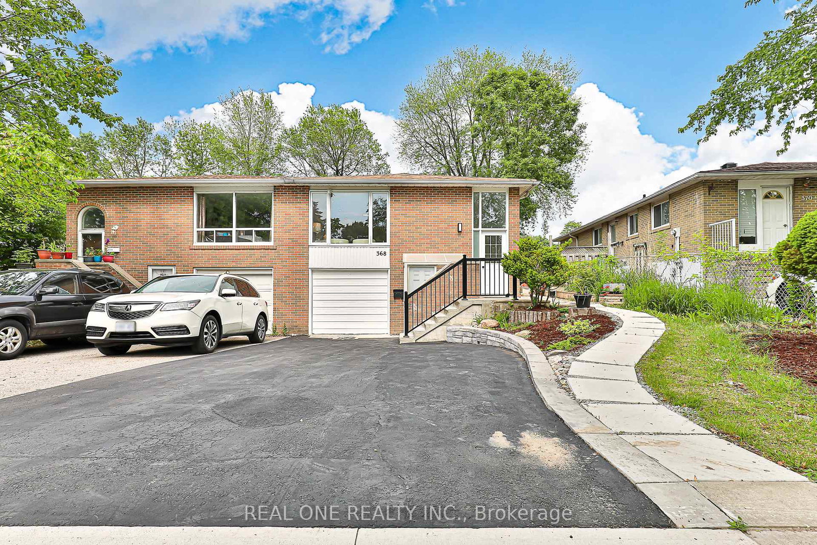 368-hollyberry-trail-north-york-ontario-c12463007