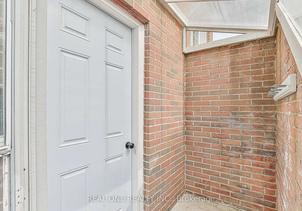 368-hollyberry-trail-north-york-ontario-c12463007