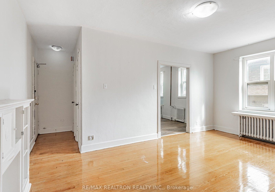 8-mallory-gardens-toronto-ontario-c12463027