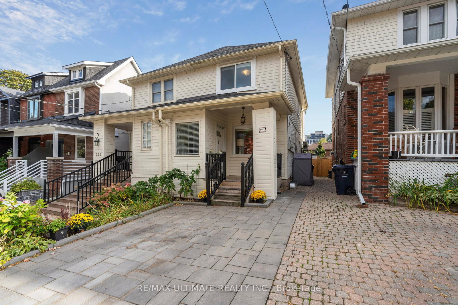 221-erskine-avenue-toronto-ontario-c12463154