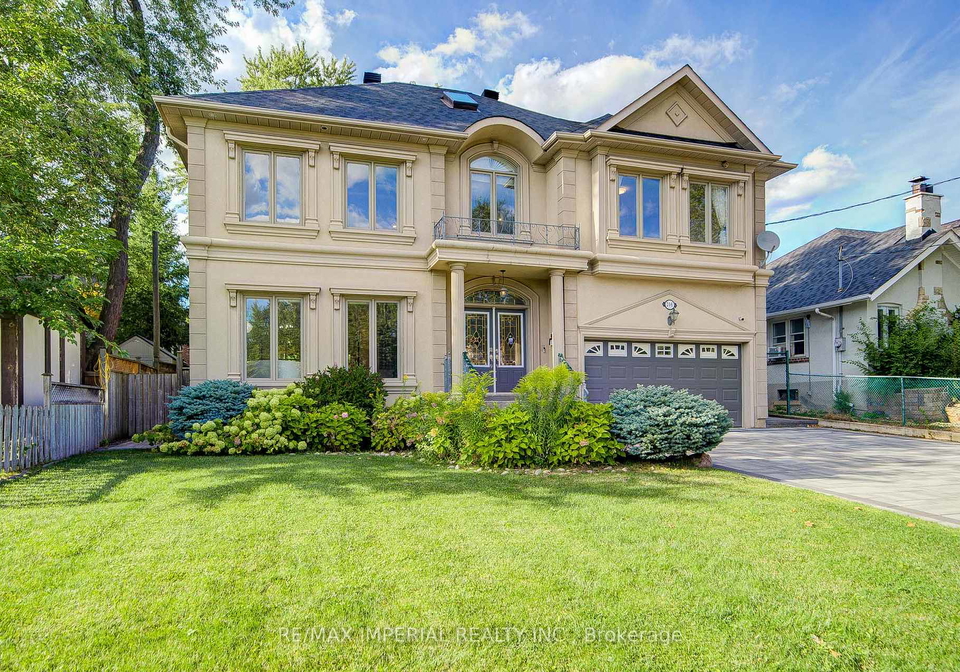 206-hollywood-avenue-north-york-ontario-c12463240