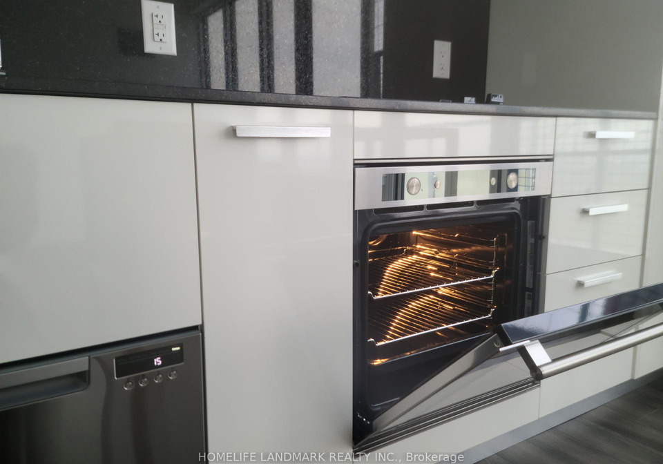 75-canterbury-place-toronto-ontario-c12463269