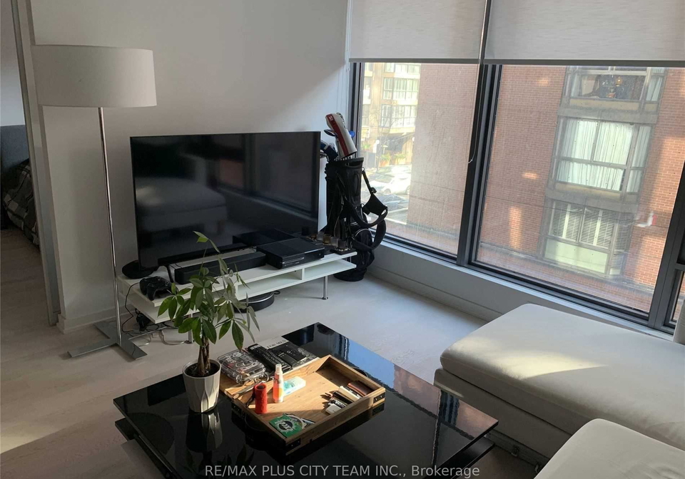 60-colborne-street-toronto-ontario-c12463372