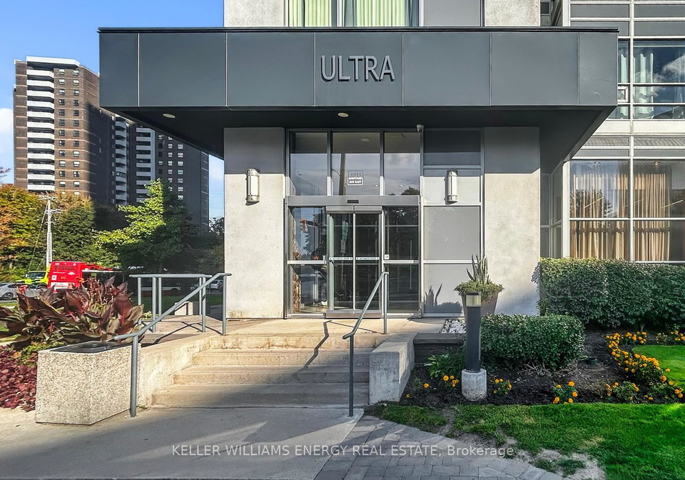 2015-sheppard-avenue-e-north-york-ontario-c12463396