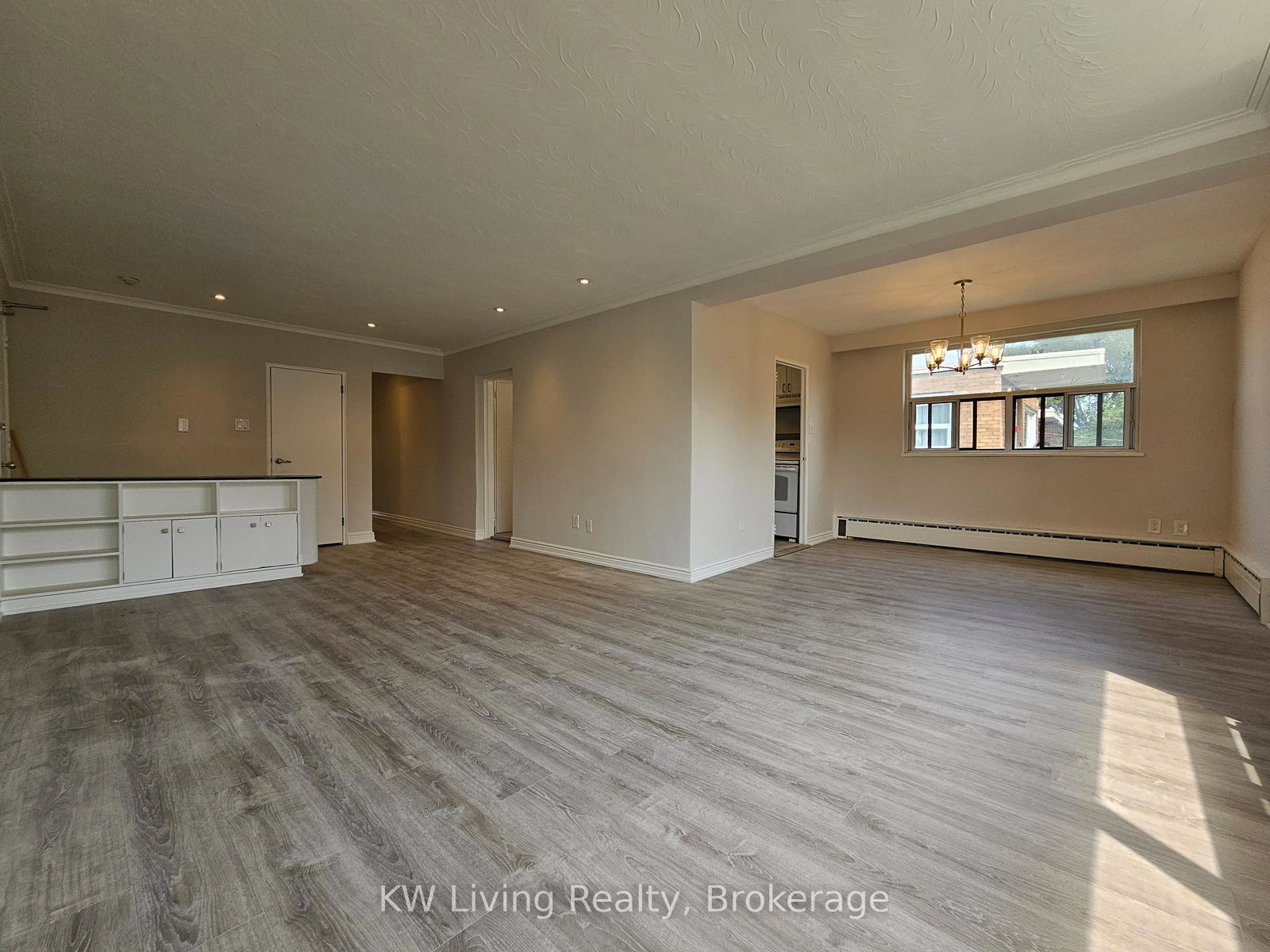 18-fraserwood-avenue-toronto-ontario-c12463855