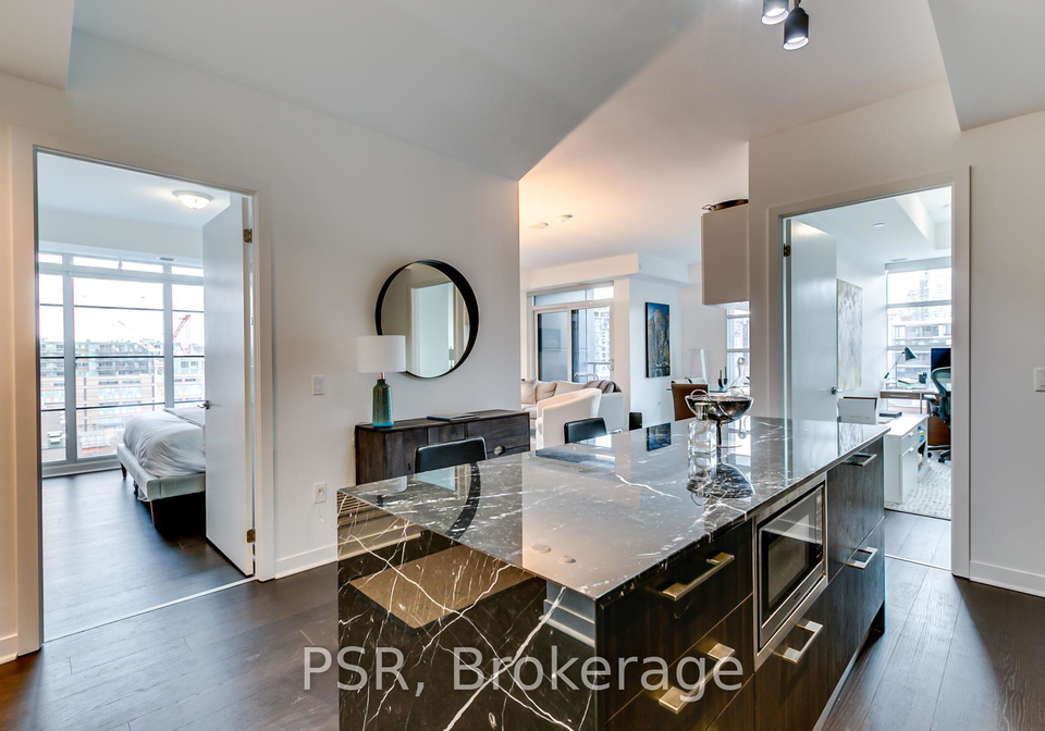 501-adelaide-street-w-toronto-ontario-c12464338