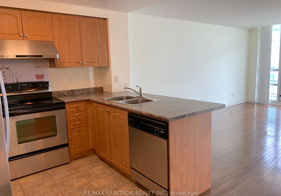 503-beecroft-road-toronto-ontario-c12464523
