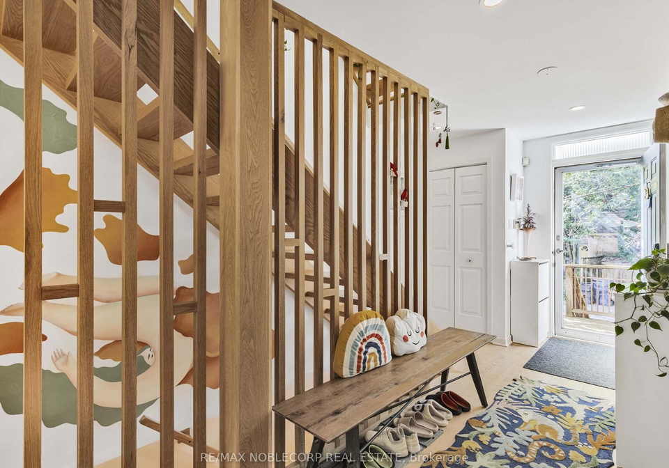 11-hill-crest-avenue-toronto-ontario-c12464555