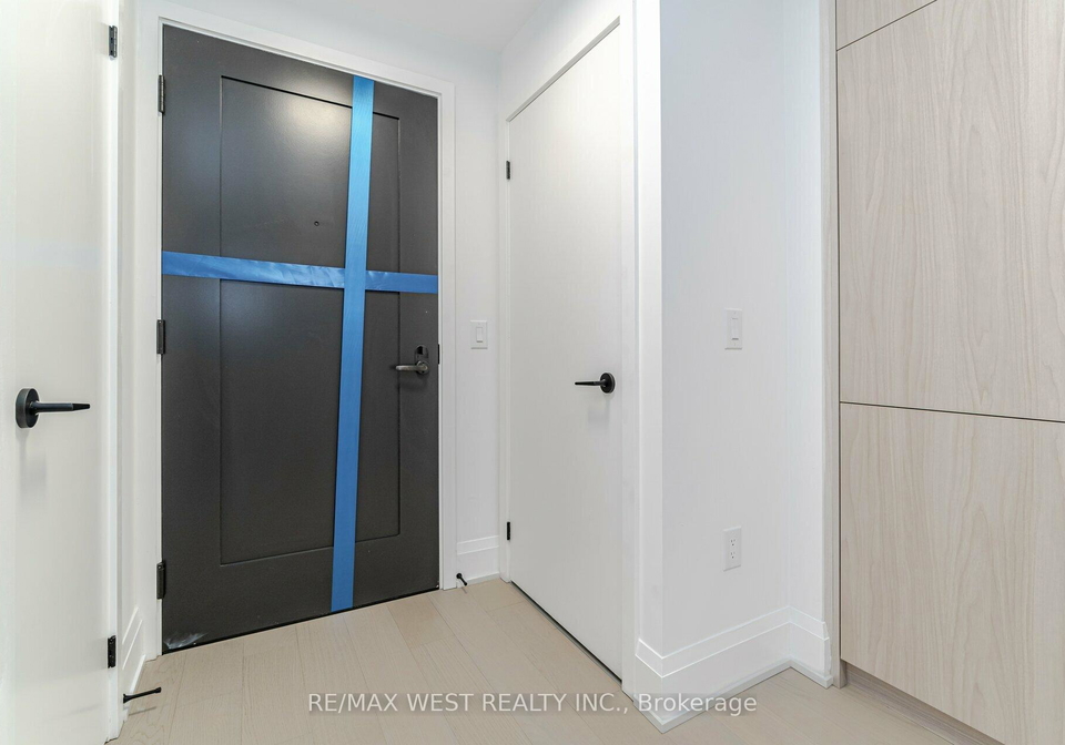 123-portland-st-street-toronto-ontario-c12464596