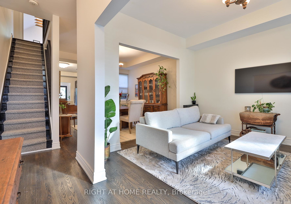 161-euclid-avenue-toronto-ontario-c12464629