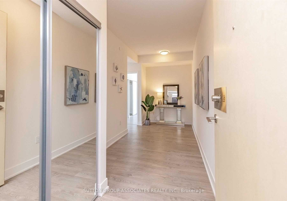 30-roehampton-avenue-toronto-ontario-c12464679