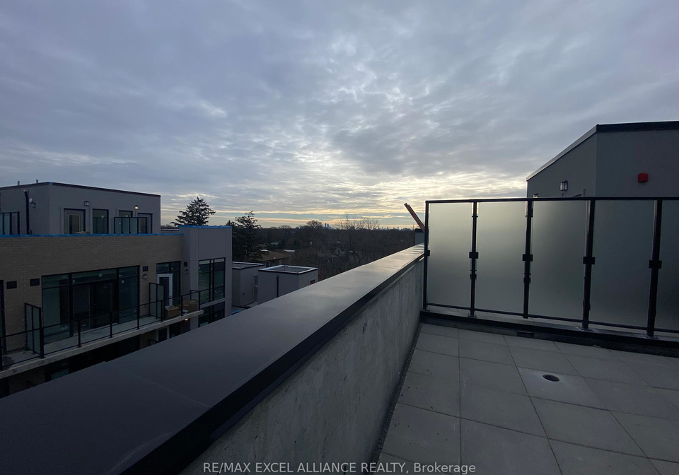 861-sheppard-avenue-w-toronto-ontario-c12465225