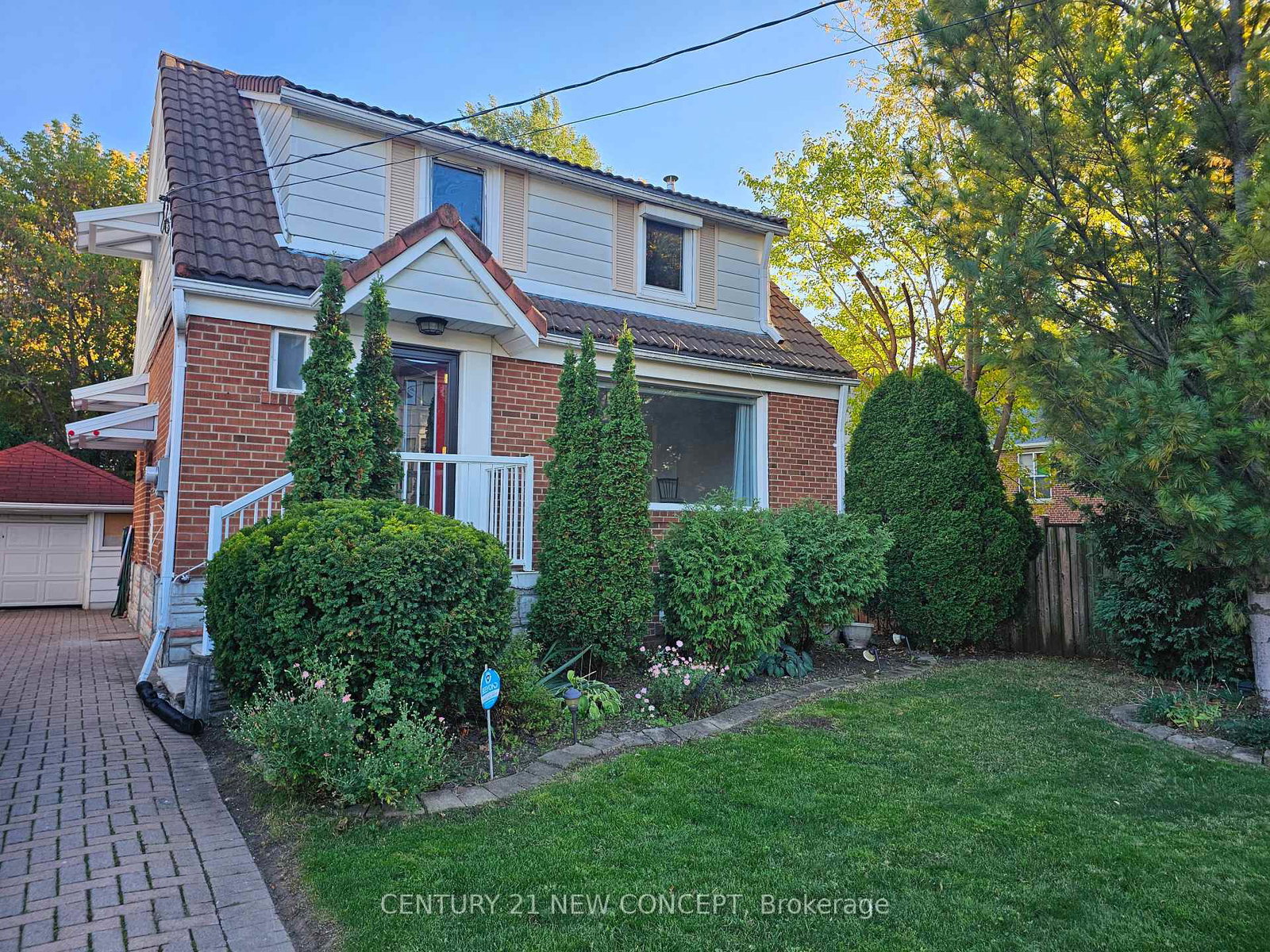 59-madawaska-avenue-north-york-ontario-c12465338