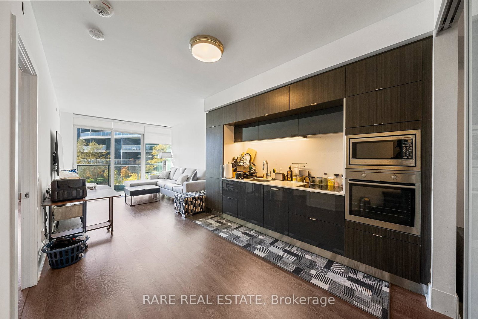 1-edgewater-drive-toronto-ontario-c12465353