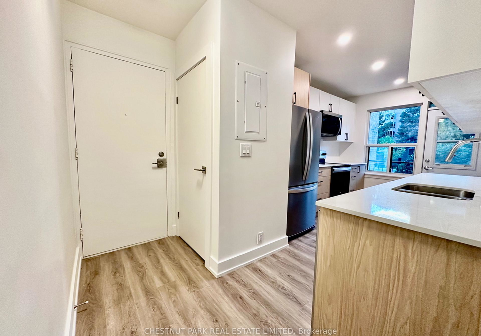 11-wingreen-court-north-york-ontario-c12465508