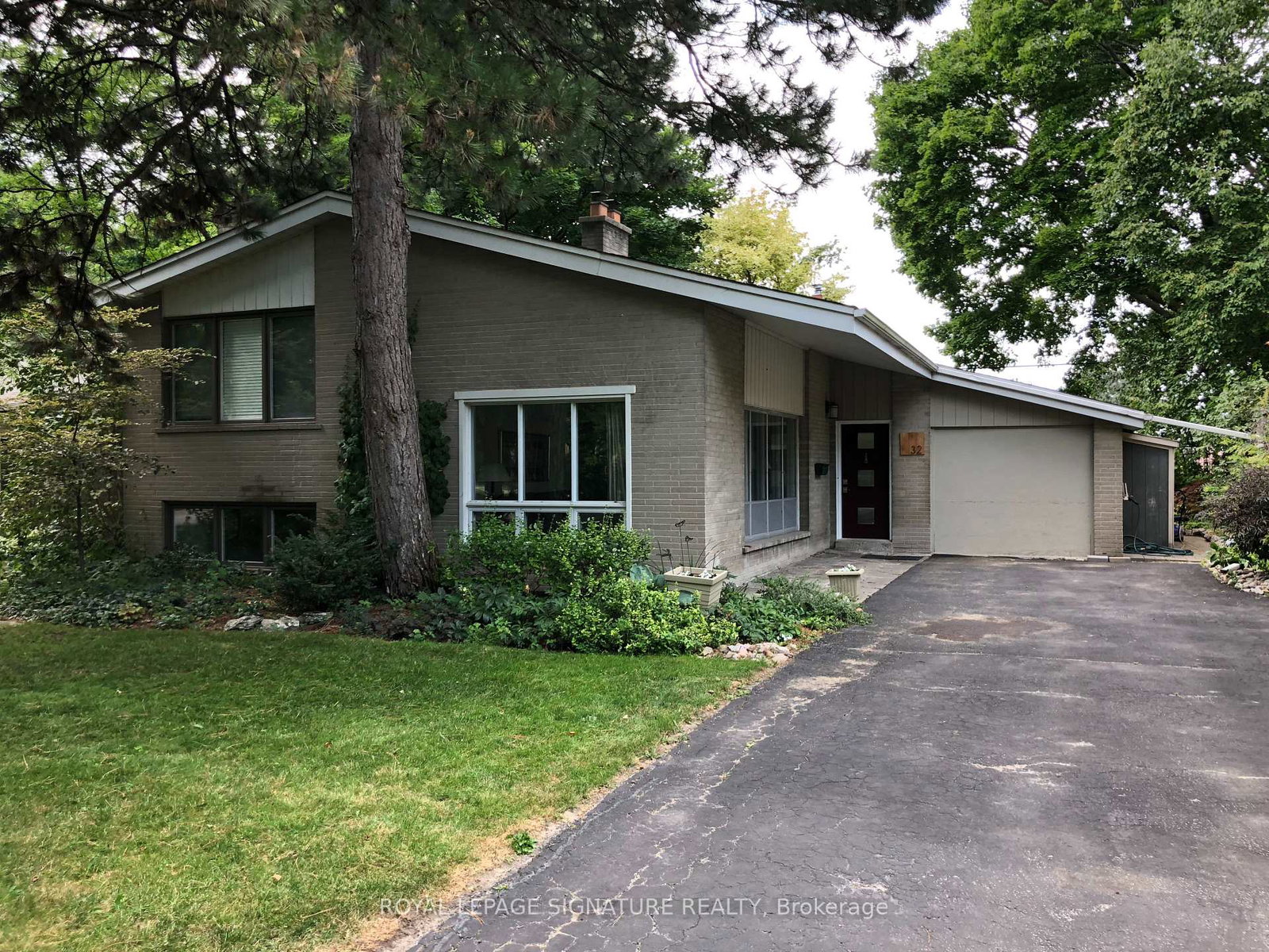32-greenland-road-north-york-ontario-c12465895