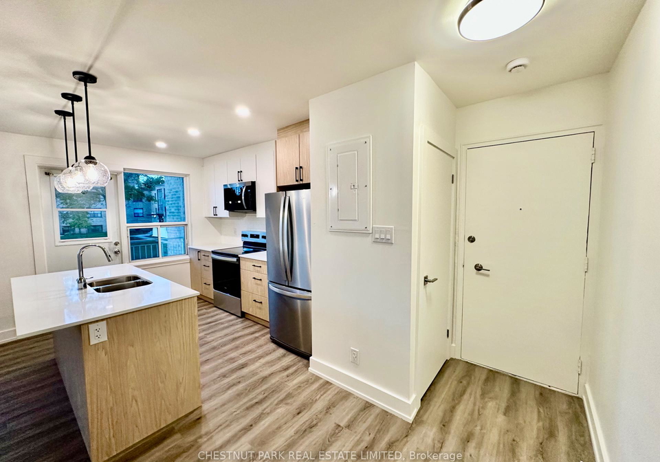 8-wingreen-court-north-york-ontario-c12465950