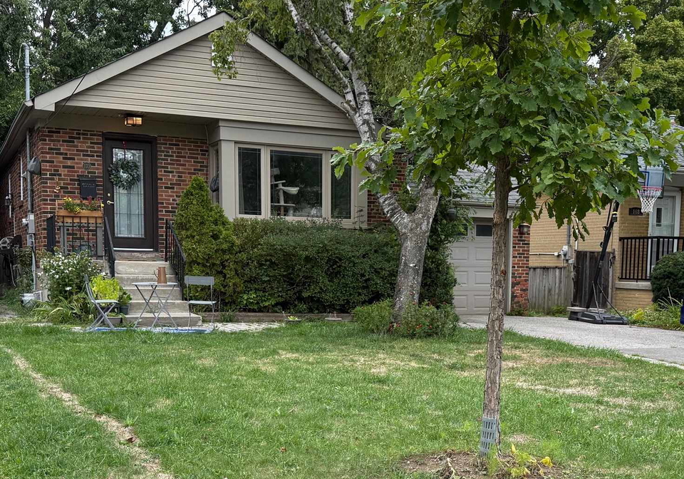 170-franklin-avenue-toronto-ontario-c12466050