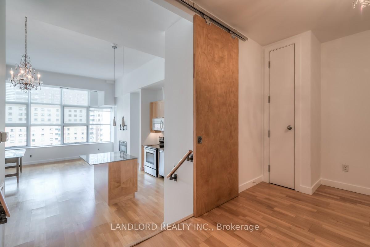155-dalhousie-street-toronto-ontario-c12466441