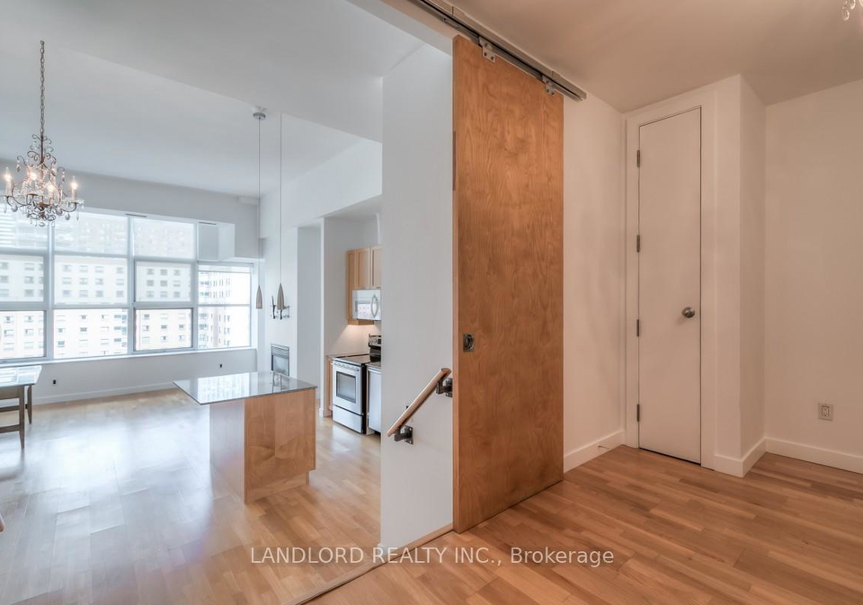 155-dalhousie-street-toronto-ontario-c12466441