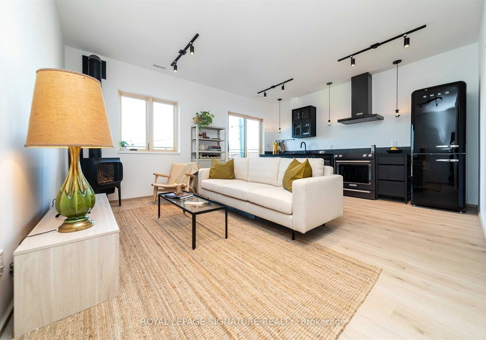36-geary-avenue-toronto-ontario-c12466503