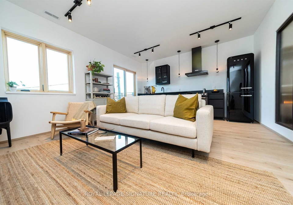 36-geary-avenue-toronto-ontario-c12466503