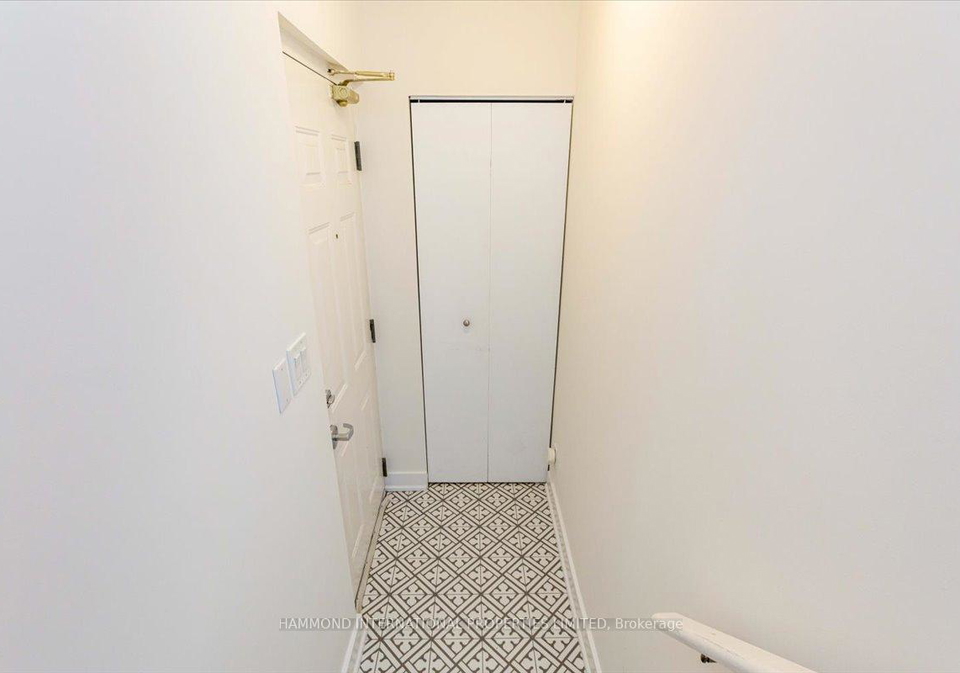 22-western-battery-road-toronto-ontario-c12466527