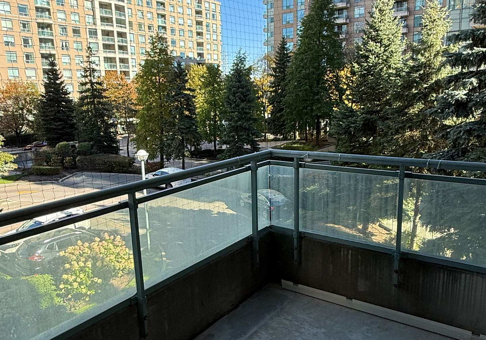 3-pemberton-avenue-north-york-ontario-c12466530