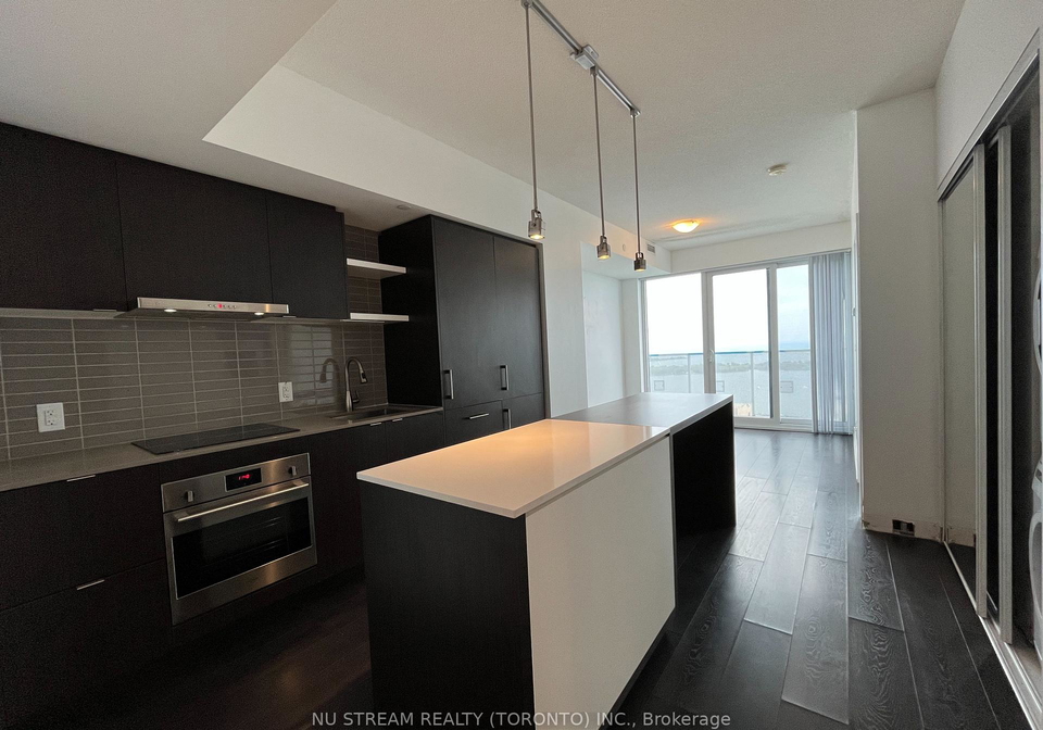 88-harbour-street-toronto-ontario-c12466557