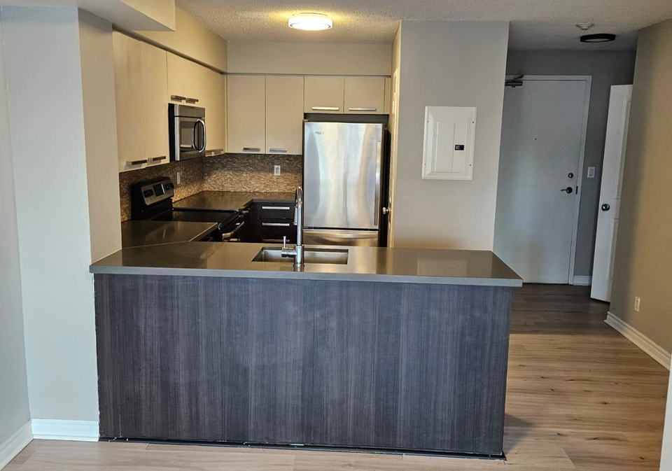 11-st-joseph-street-toronto-ontario-c12466632