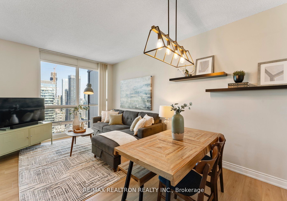 763-bay-street-toronto-ontario-c12466664