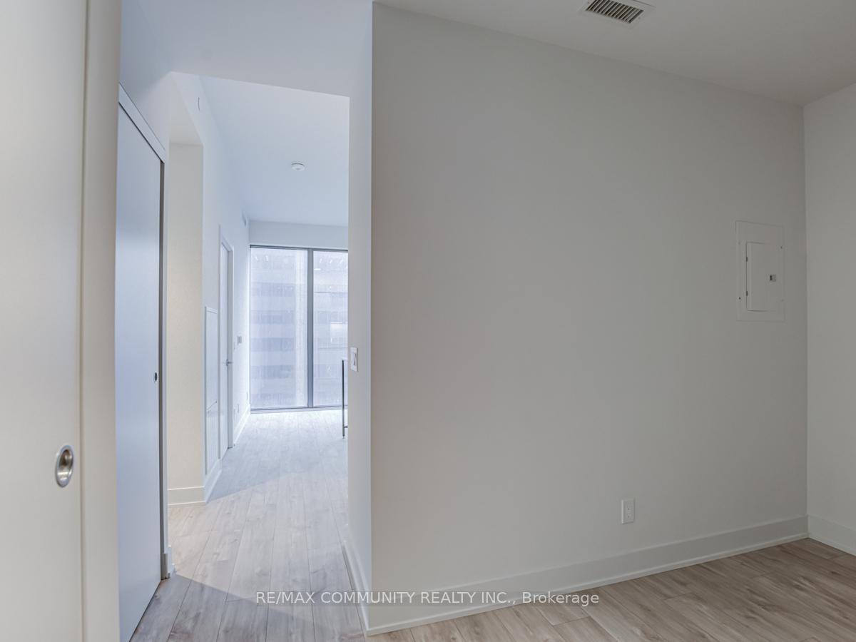 8-cumberland-street-toronto-ontario-c12466690