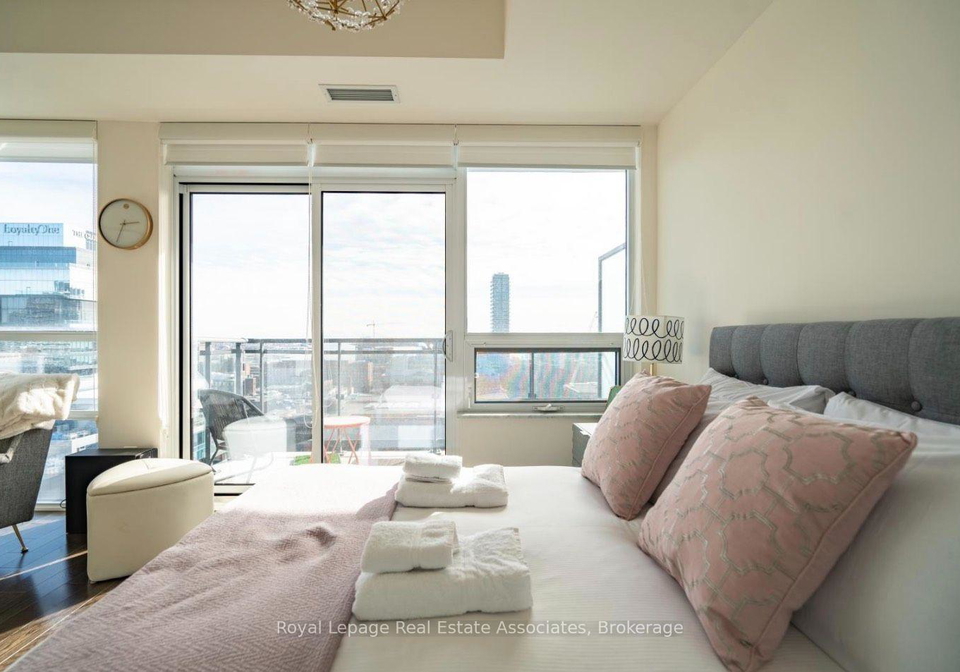 460-adelaide-street-e-toronto-ontario-c12466872