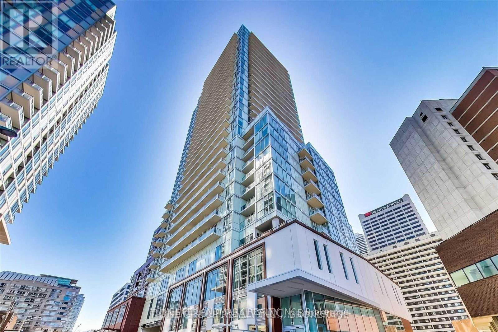 33-helendale-avenue-toronto-ontario-c12467242