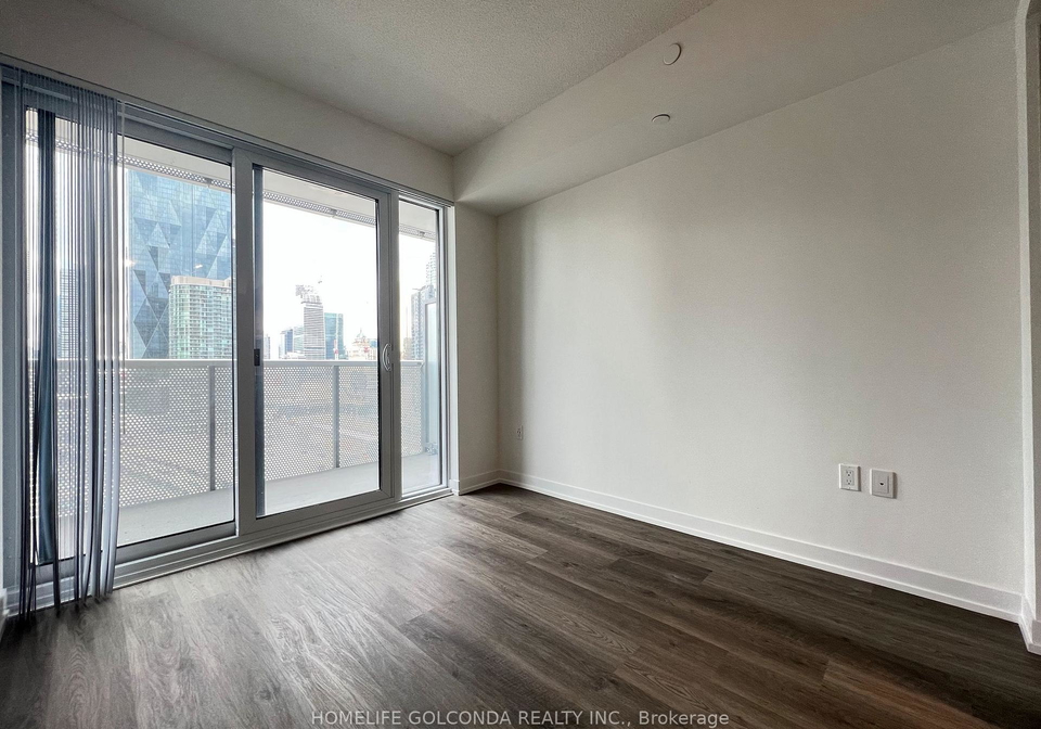 55-cooper-street-toronto-ontario-c12467270