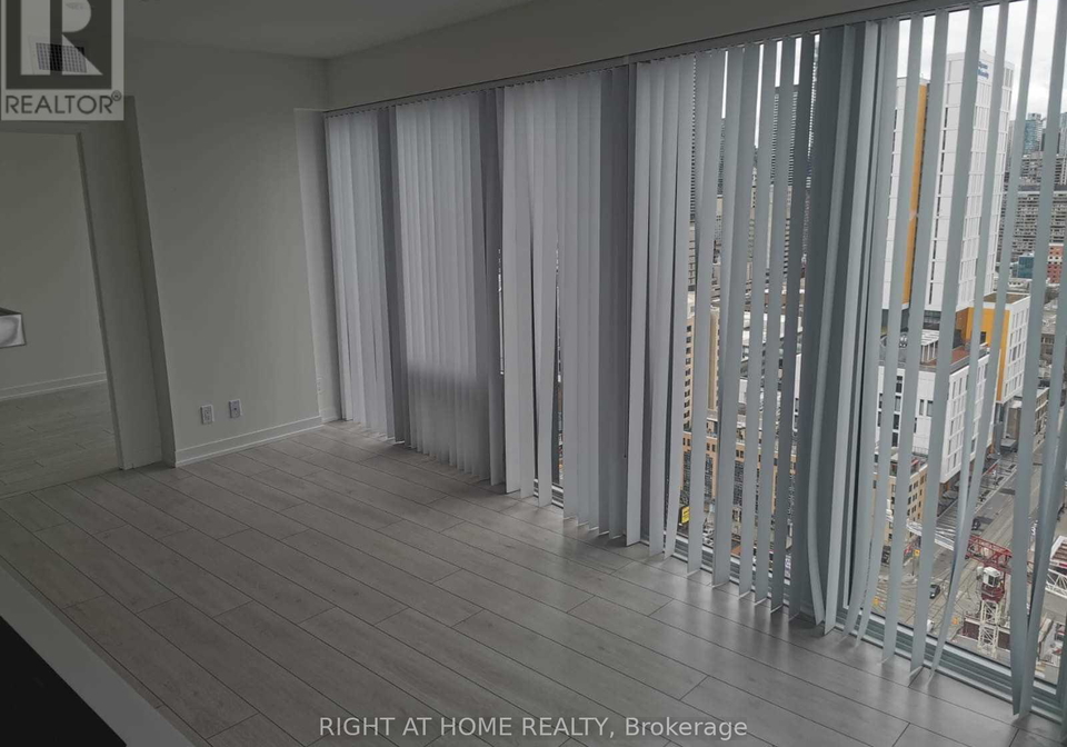 60-shuter-street-toronto-ontario-c12467333