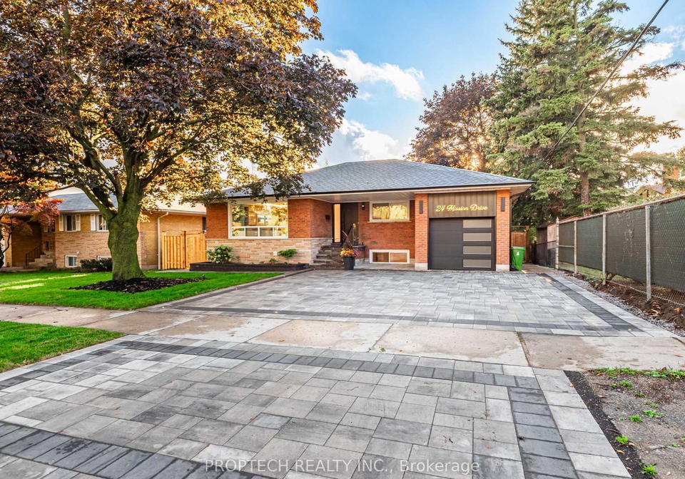 24-mission-drive-north-york-ontario-c12467352