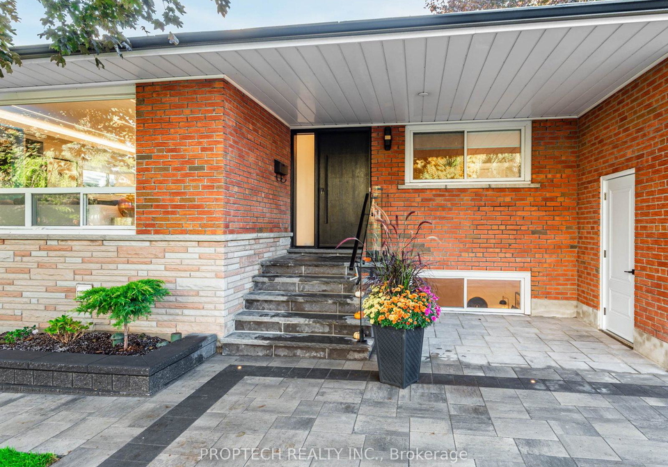 24-mission-drive-north-york-ontario-c12467352