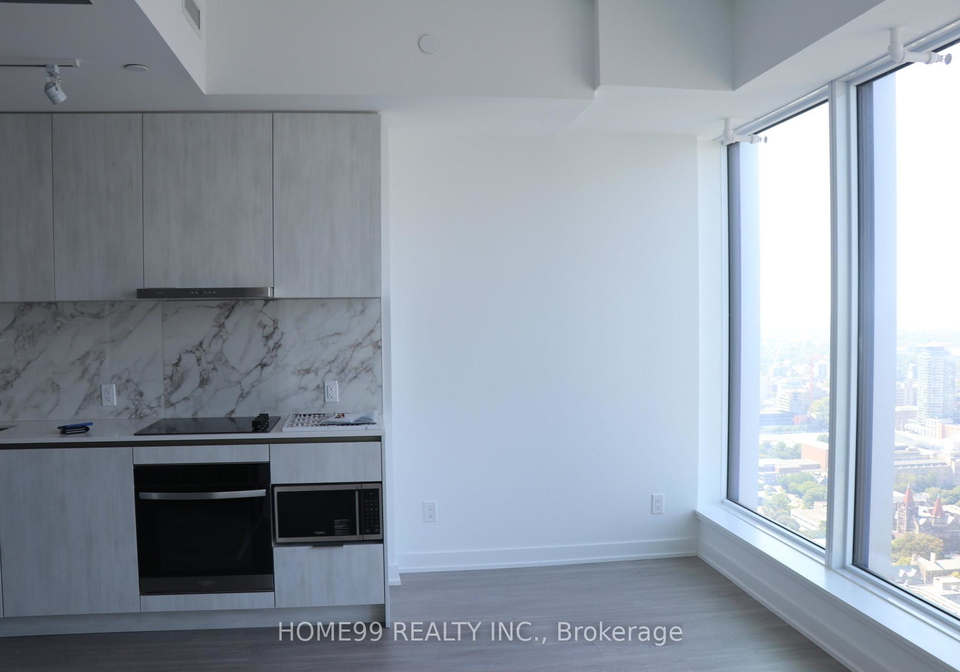 8-wellesley-street-w-toronto-ontario-c12467380