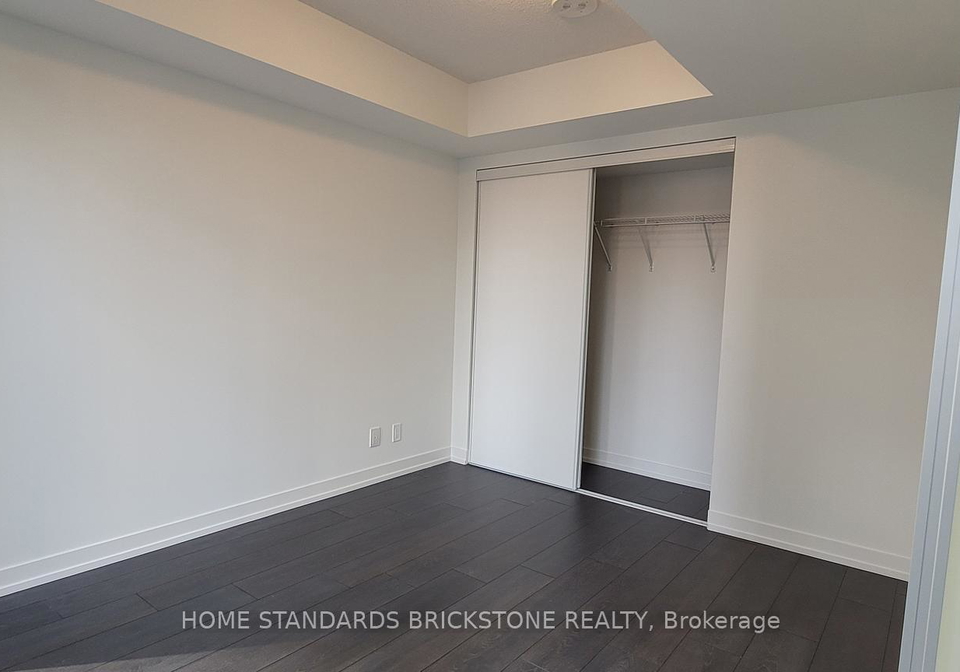 60-shuter-street-toronto-ontario-c12467400