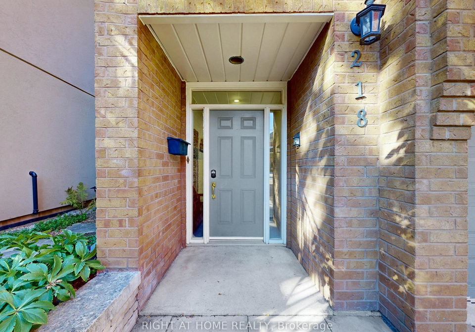 218-erskine-avenue-toronto-ontario-c12467412