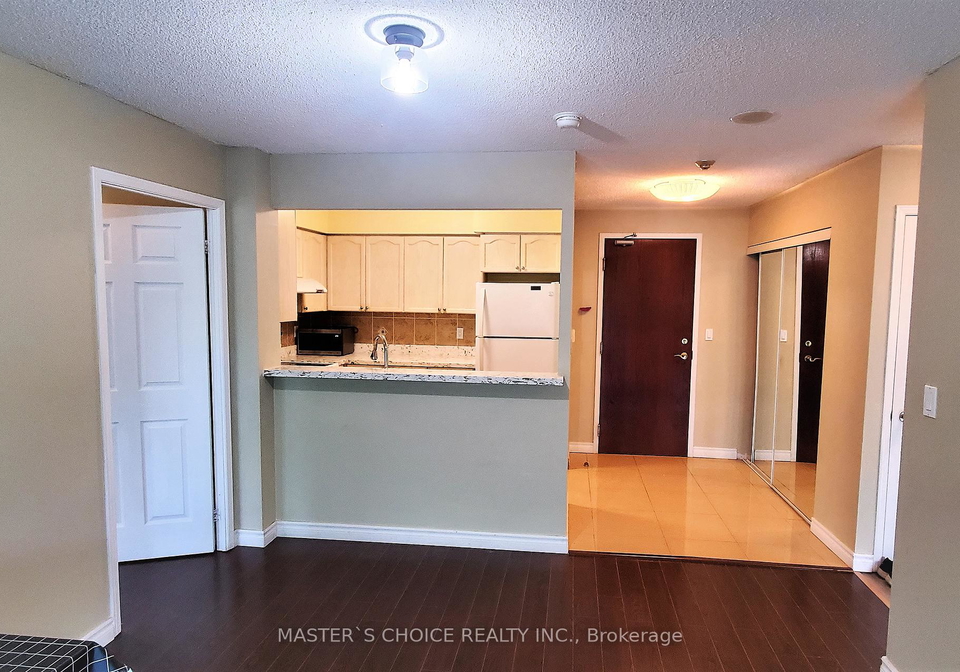 39-pemberton-avenue-north-york-ontario-c12467510