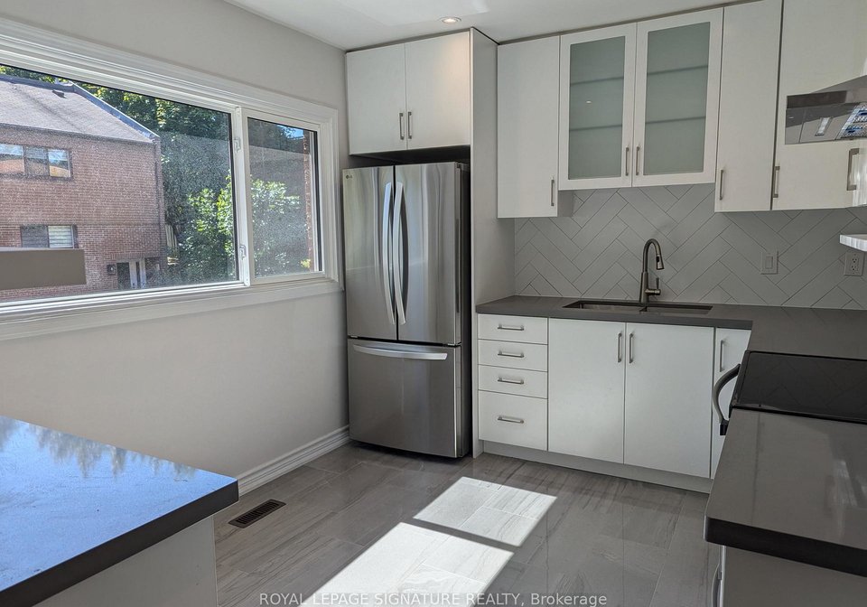 32-burnt-meadoway-north-york-ontario-c12467536