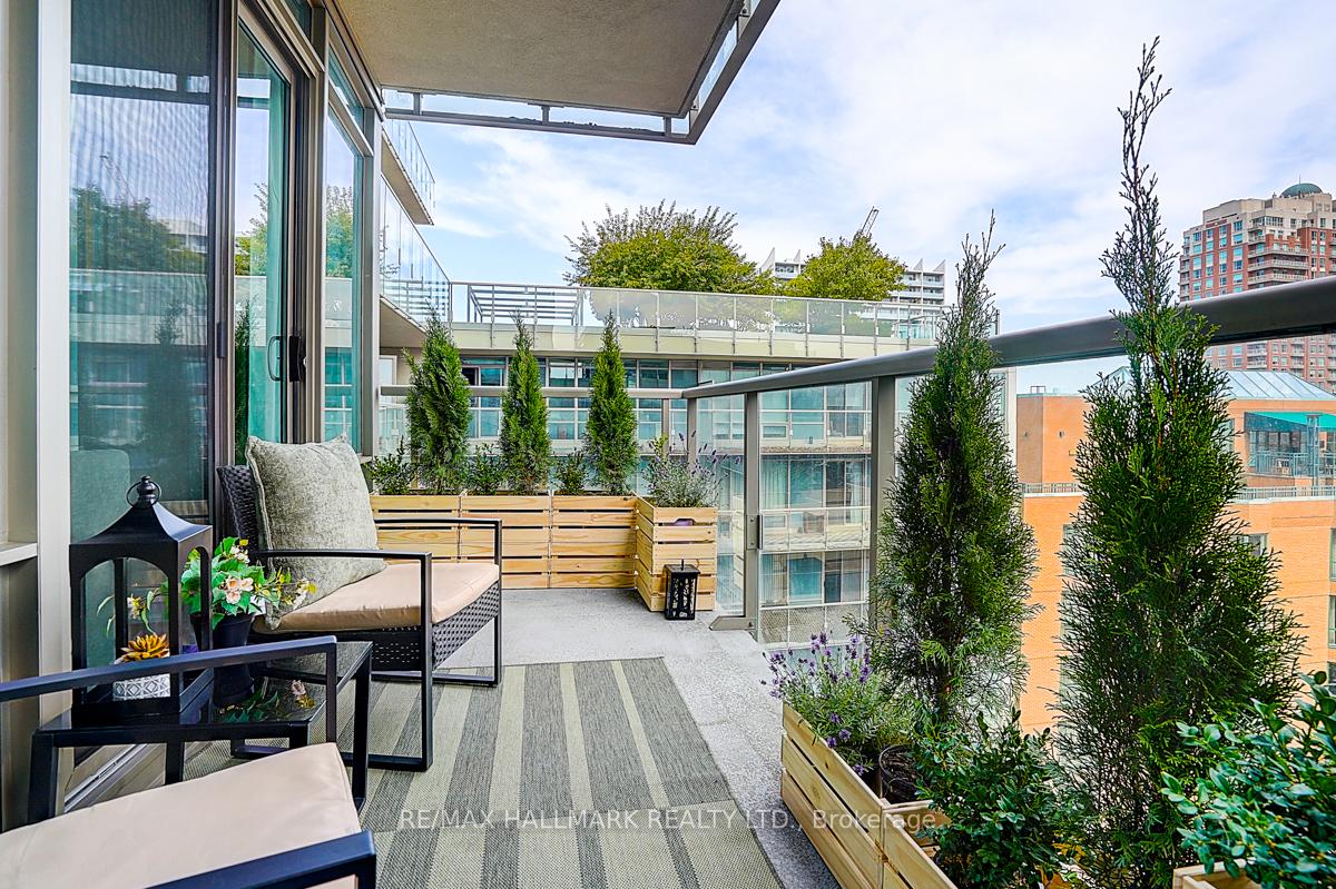 1-bedford-road-toronto-ontario-c12467599