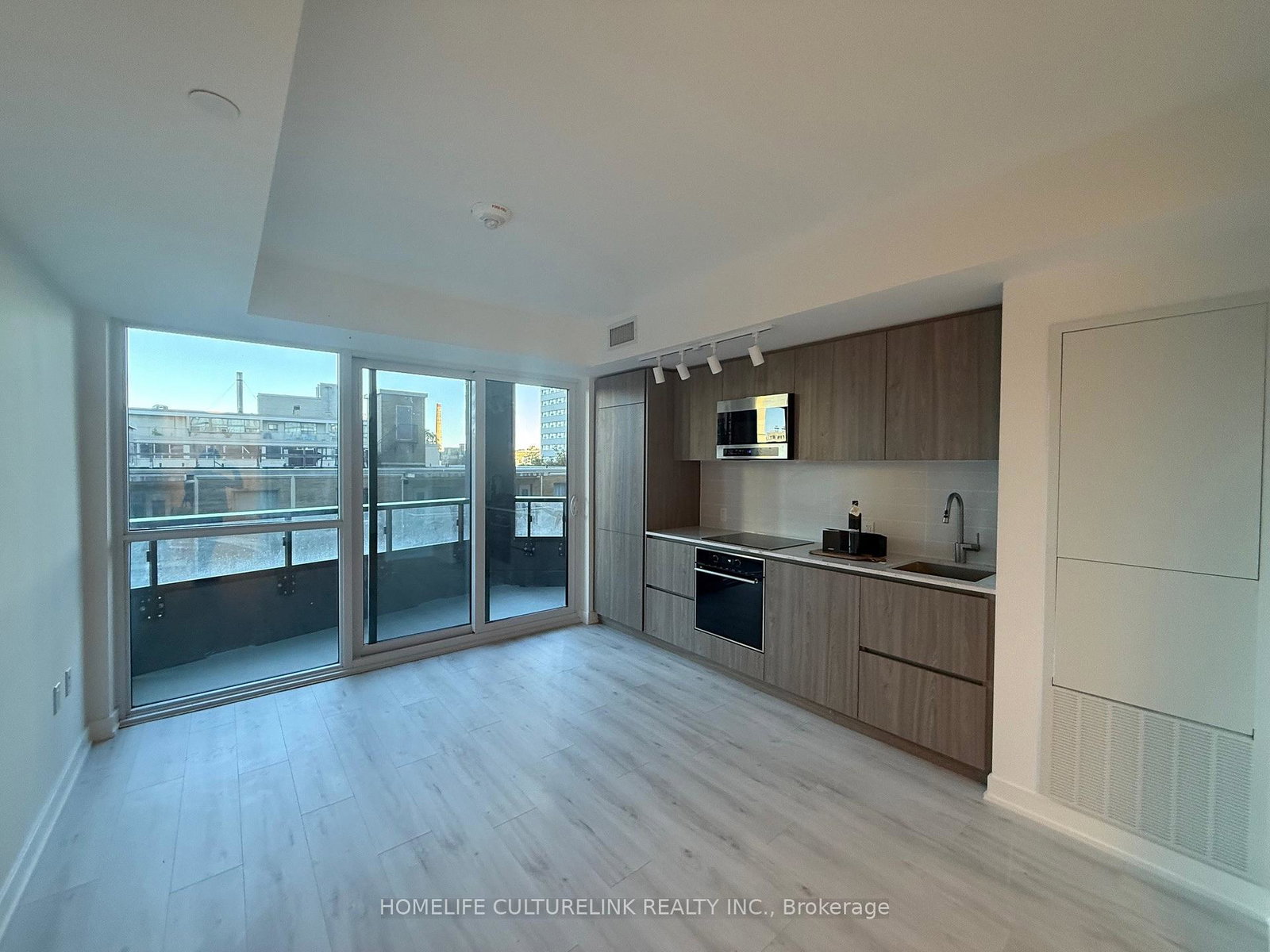 110-broadway-avenue-w-toronto-ontario-c12467789