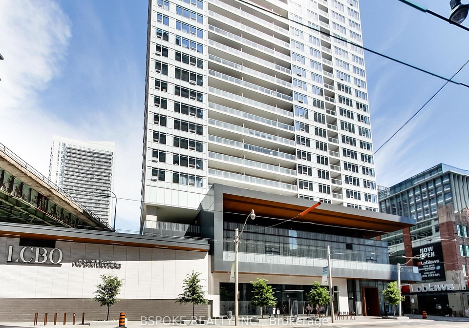 19-bathurst-street-toronto-ontario-c12467860