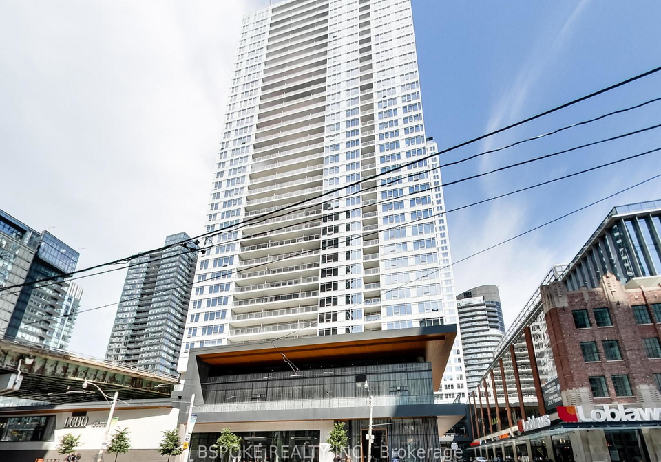 19-bathurst-street-toronto-ontario-c12467860