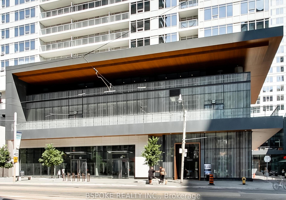 19-bathurst-street-toronto-ontario-c12467860